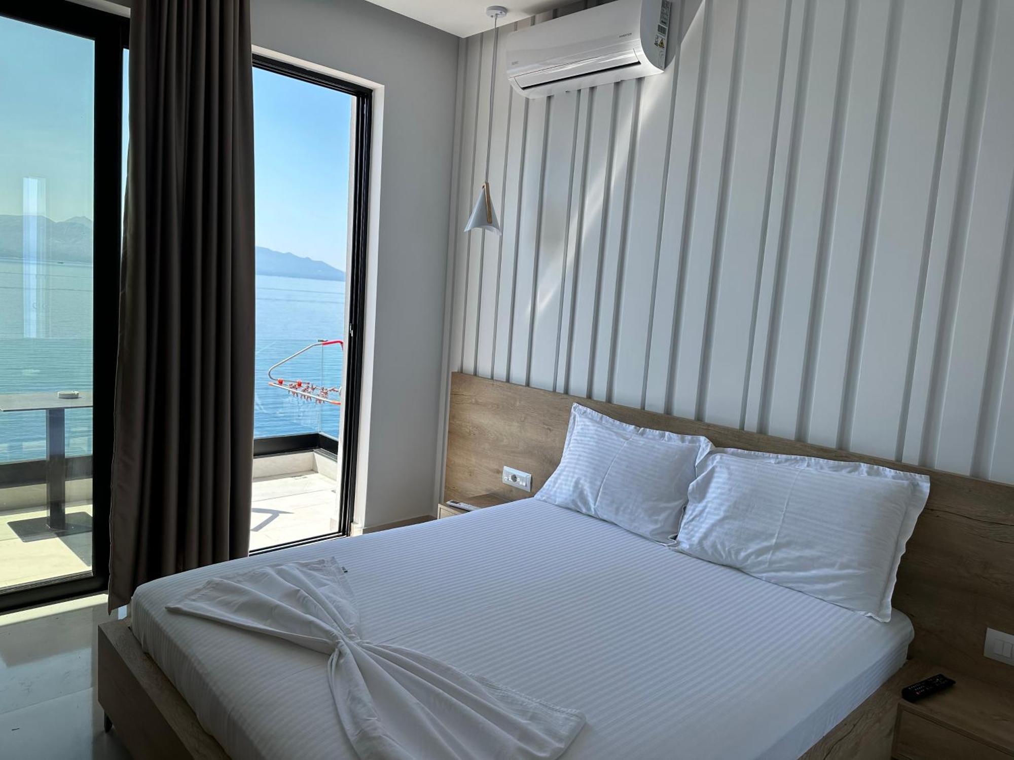 Villa Xhefri 2 Sarande Exterior photo